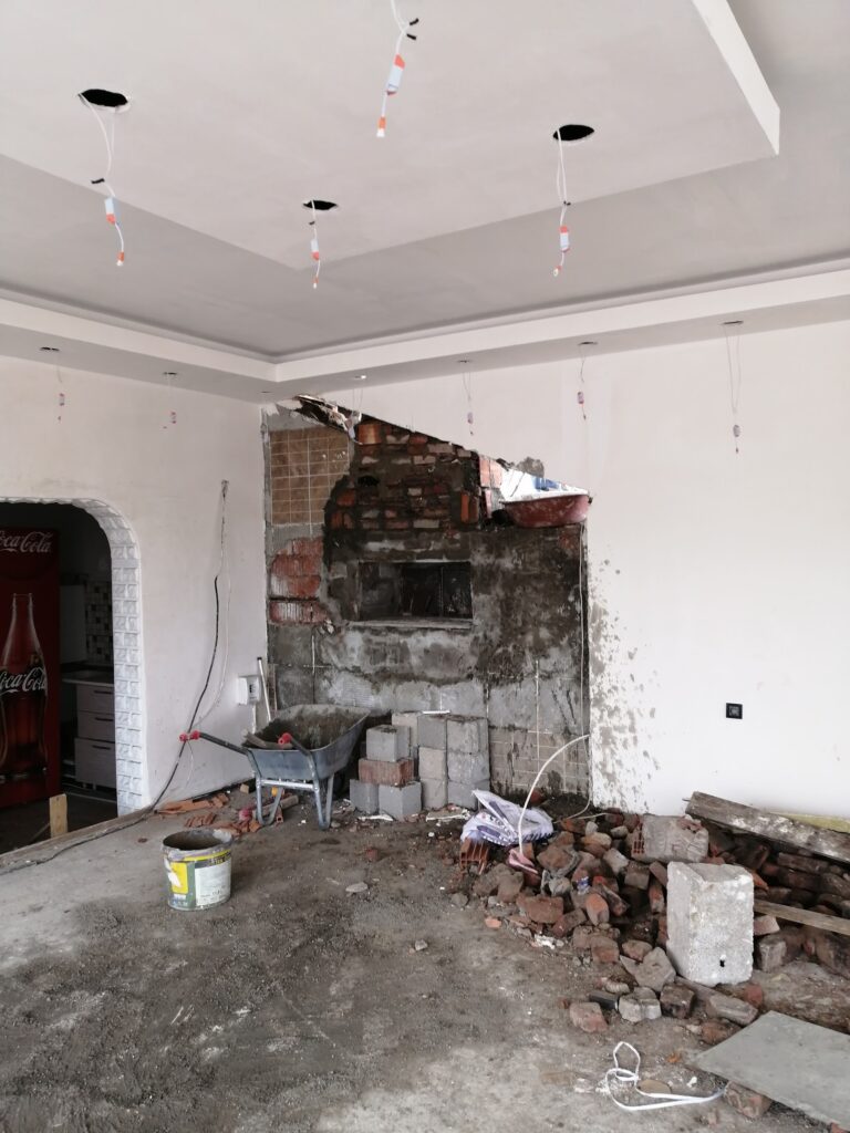 Professional restaurant remodeling and commercial interior renovation services in McAllen, Edinburg, and Pharr by BY CONTRACTOR RENOVATION